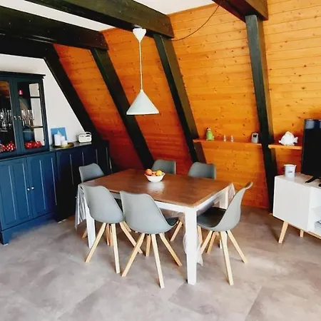 Holiday home Nurdachhaus Klaerchen *