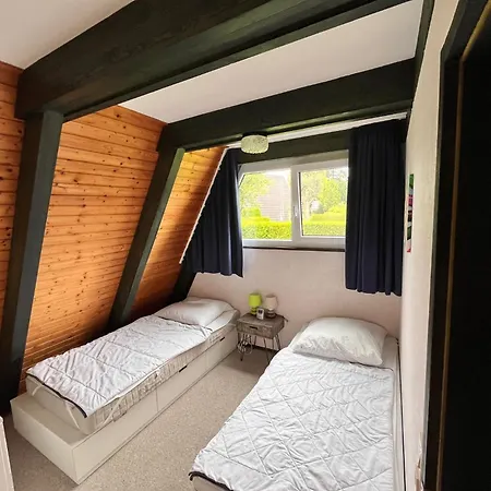 Nurdachhaus Klaerchen Casa vacanze Butjadingen